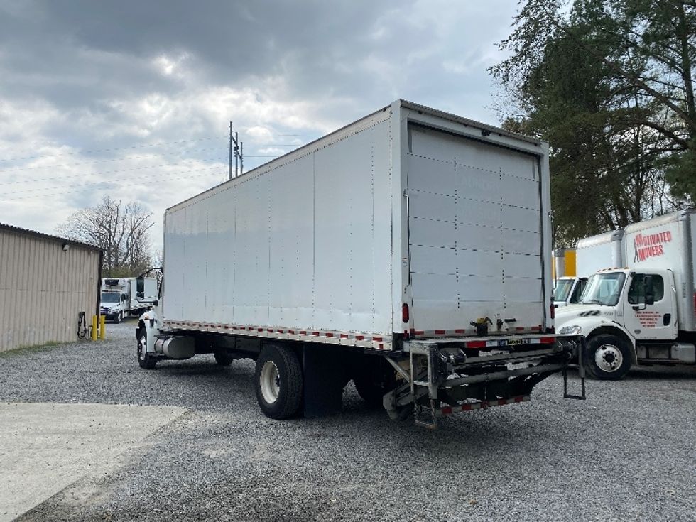 Medium Duty Box Truck-Light and Medium Duty Trucks-International-2020-MV607-Cleveland-TN-298,181\n\t\tmiles-$ 25,500 - Image 6