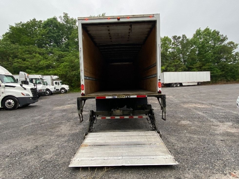Medium Duty Box Truck-Light and Medium Duty Trucks-International-2020-MV607-Cleveland-TN-298,181\n\t\tmiles-$ 25,500 - Image 9