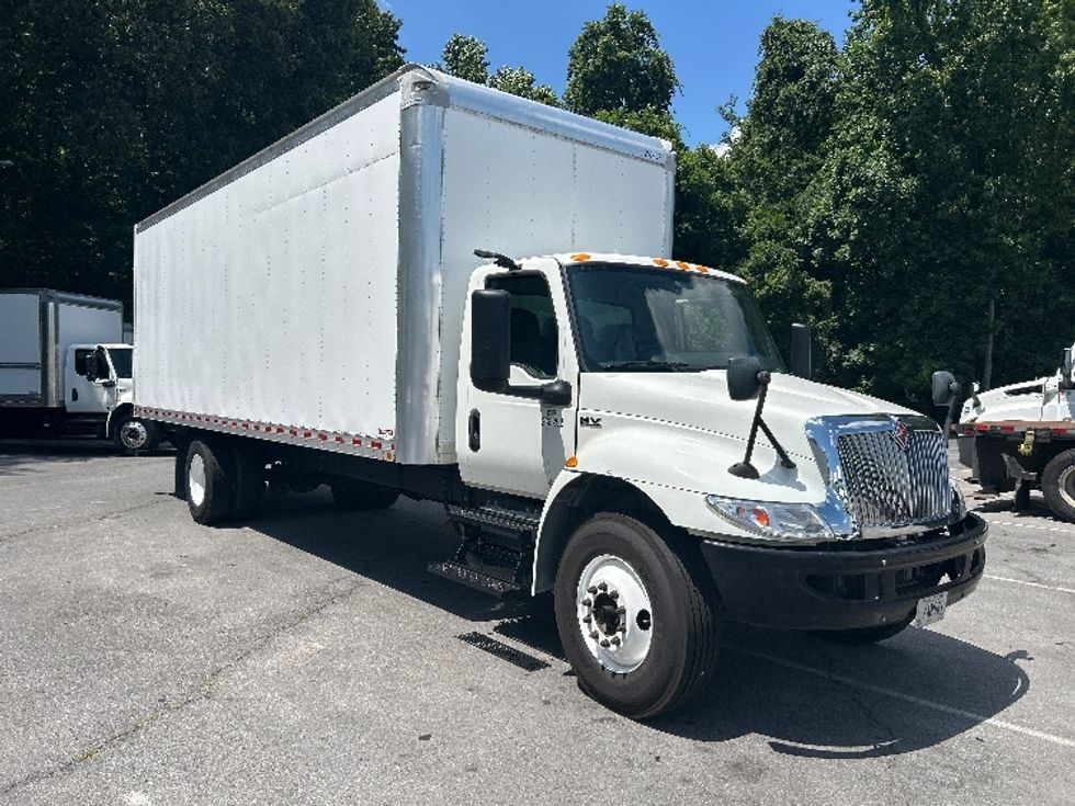 Medium Duty Box Truck-Light and Medium Duty Trucks-International-2020-MV607-Cleveland-TN-76,536\n\t\tmiles-$ 62,500 - Image 1