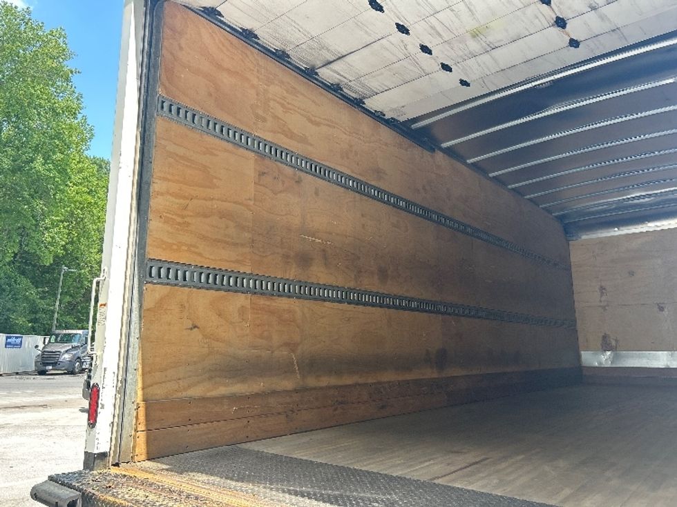 Medium Duty Box Truck-Light and Medium Duty Trucks-International-2020-MV607-Cleveland-TN-76,536\n\t\tmiles-$ 62,500 - Image 11