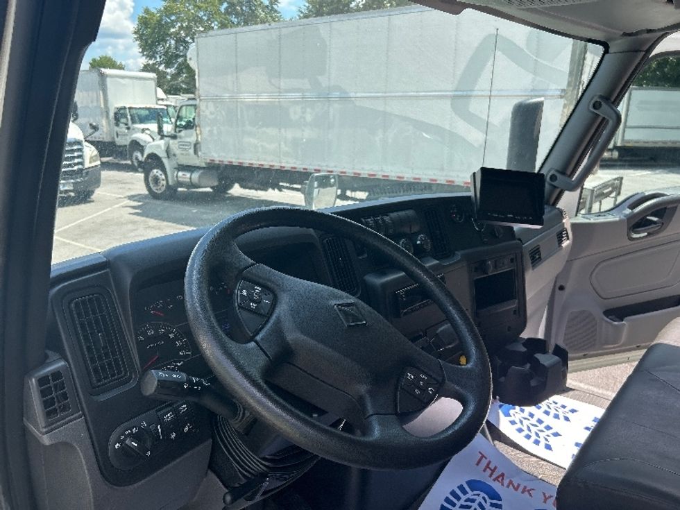 Medium Duty Box Truck-Light and Medium Duty Trucks-International-2020-MV607-Cleveland-TN-76,536\n\t\tmiles-$ 62,500 - Image 17