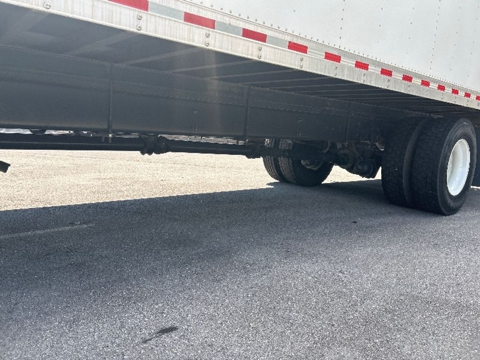 Medium Duty Box Truck-Light and Medium Duty Trucks-International-2020-MV607-Cleveland-TN-76,536\n\t\tmiles-$ 62,500 - Image 5