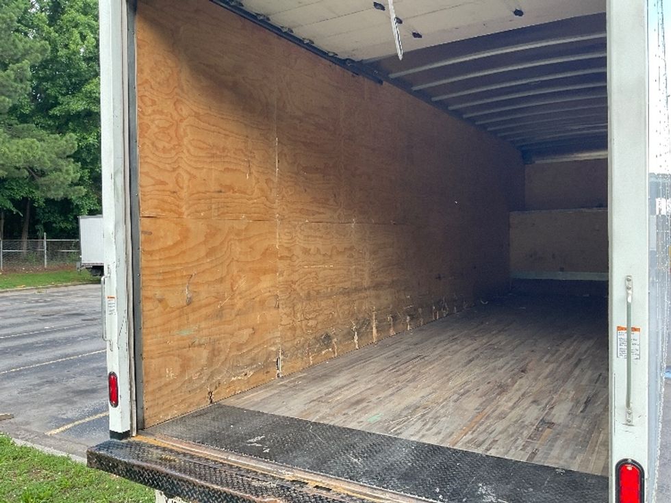 Medium Duty Box Truck-Light and Medium Duty Trucks-International-2020-MV607-Cleveland-TN-94,187\n\t\tmiles-$ 55,750 - Image 10