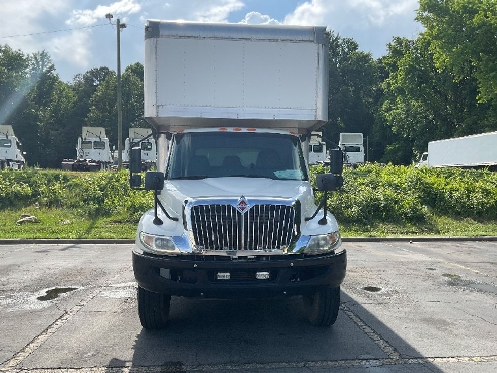 Medium Duty Box Truck-Light and Medium Duty Trucks-International-2020-MV607-Cleveland-TN-94,187\n\t\tmiles-$ 55,750 - Image 2