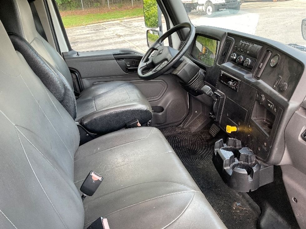 Medium Duty Box Truck-Light and Medium Duty Trucks-International-2020-MV607-Cleveland-TN-94,187\n\t\tmiles-$ 55,750 - Image 21