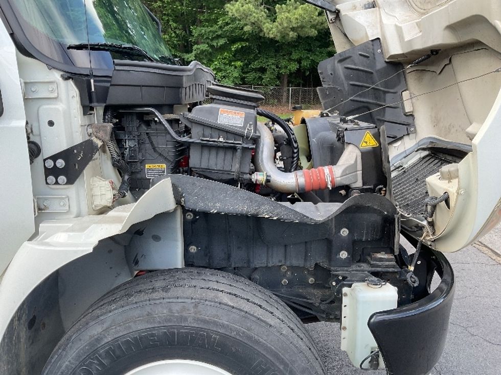 Medium Duty Box Truck-Light and Medium Duty Trucks-International-2020-MV607-Cleveland-TN-94,187\n\t\tmiles-$ 55,750 - Image 22
