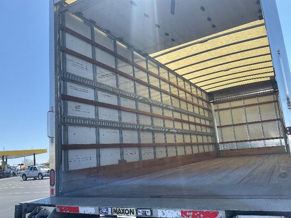 Medium Duty Box Truck-Light and Medium Duty Trucks-International-2020-MV607-Colorado Springs-CO-101,093\n\t\tmiles-$ 71,500 - Image 10