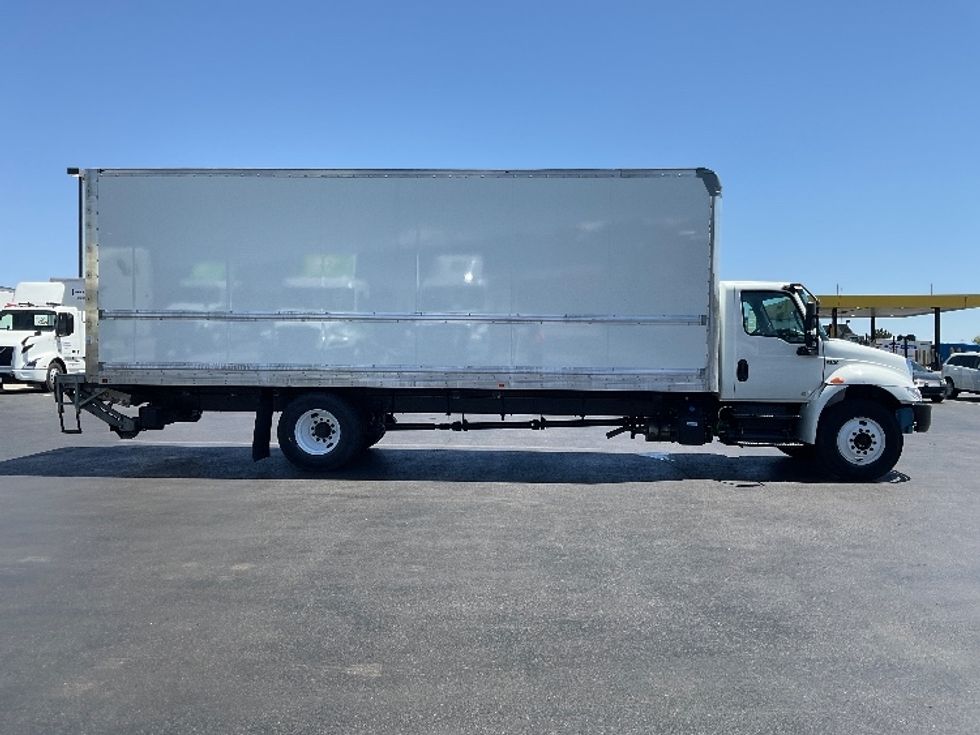 Medium Duty Box Truck-Light and Medium Duty Trucks-International-2020-MV607-Colorado Springs-CO-101,093\n\t\tmiles-$ 71,500 - Image 14
