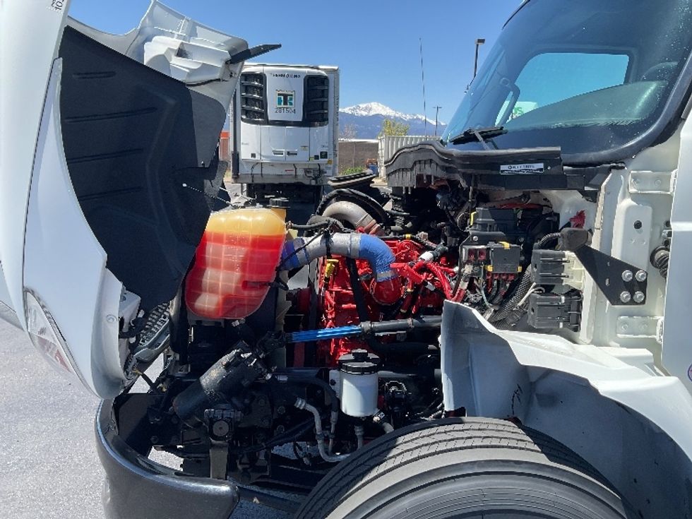 Medium Duty Box Truck-Light and Medium Duty Trucks-International-2020-MV607-Colorado Springs-CO-101,093\n\t\tmiles-$ 71,500 - Image 23