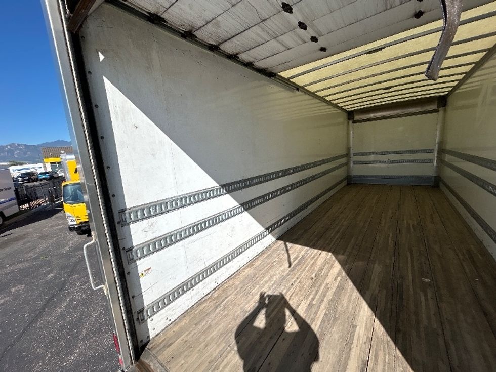 Medium Duty Box Truck-Light and Medium Duty Trucks-International-2020-MV607-Colorado Springs-CO-317,815\n\t\tmiles-$ 27,000 - Image 10