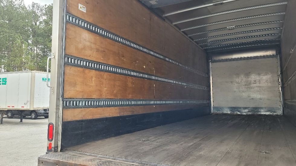 Medium Duty Box Truck-Light and Medium Duty Trucks-International-2020-MV607-Columbus-GA-115,297\n\t\tmiles-$ 64,750 - Image 11