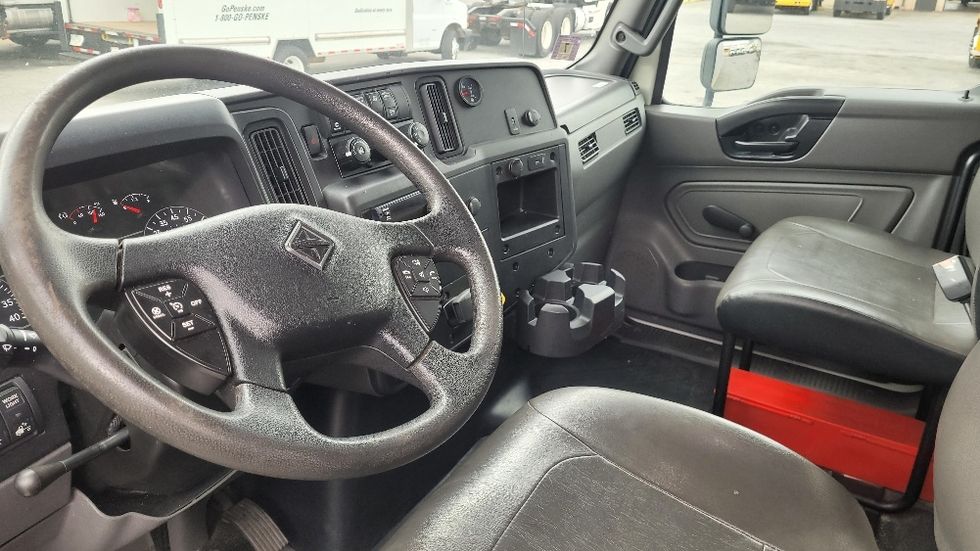 Medium Duty Box Truck-Light and Medium Duty Trucks-International-2020-MV607-Columbus-GA-115,297\n\t\tmiles-$ 64,750 - Image 17