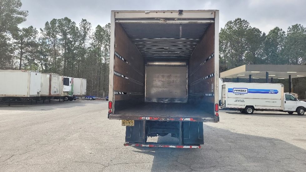 Medium Duty Box Truck-Light and Medium Duty Trucks-International-2020-MV607-Columbus-GA-115,297\n\t\tmiles-$ 64,750 - Image 8