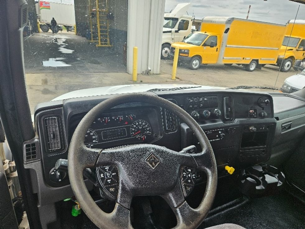 Medium Duty Box Truck-Light and Medium Duty Trucks-International-2020-MV607-Comstock Park-MI-257,425\n\t\tmiles-$ 38,750 - Image 17