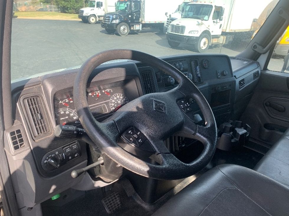 Medium Duty Box Truck-Light and Medium Duty Trucks-International-2020-MV607-Concord-NC-210,316\n\t\tmiles-$ 46,500 - Image 17
