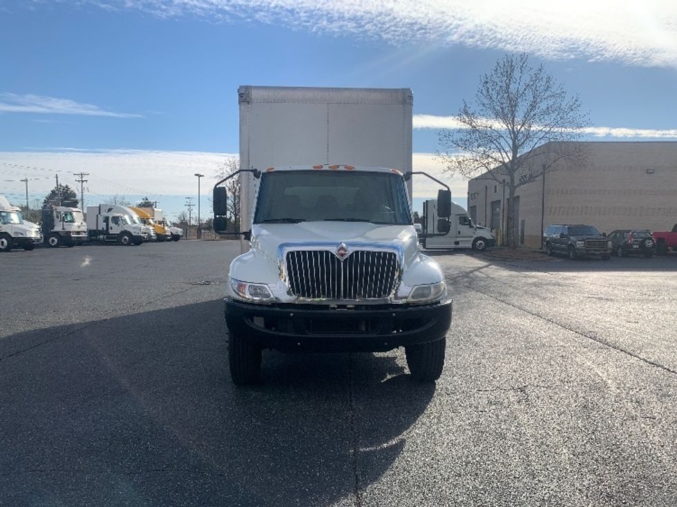 Medium Duty Box Truck-Light and Medium Duty Trucks-International-2020-MV607-Concord-NC-210,316\n\t\tmiles-$ 46,500 - Image 2