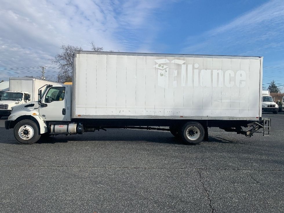 Medium Duty Box Truck-Light and Medium Duty Trucks-International-2020-MV607-Concord-NC-210,316\n\t\tmiles-$ 46,500 - Image 4