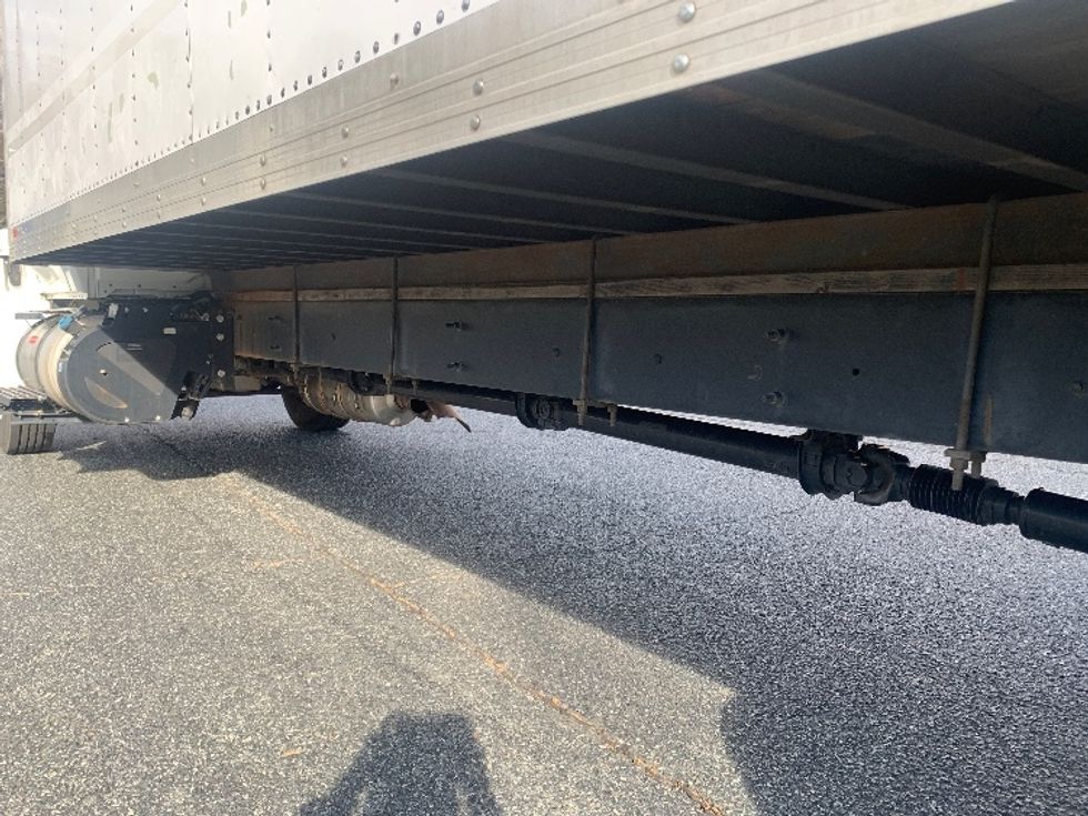 Medium Duty Box Truck-Light and Medium Duty Trucks-International-2020-MV607-Concord-NC-210,316\n\t\tmiles-$ 46,500 - Image 5