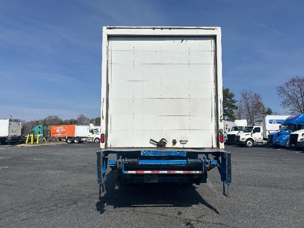 Medium Duty Box Truck-Light and Medium Duty Trucks-International-2020-MV607-Concord-NC-226,454\n\t\tmiles-$ 42,750 - Image 7