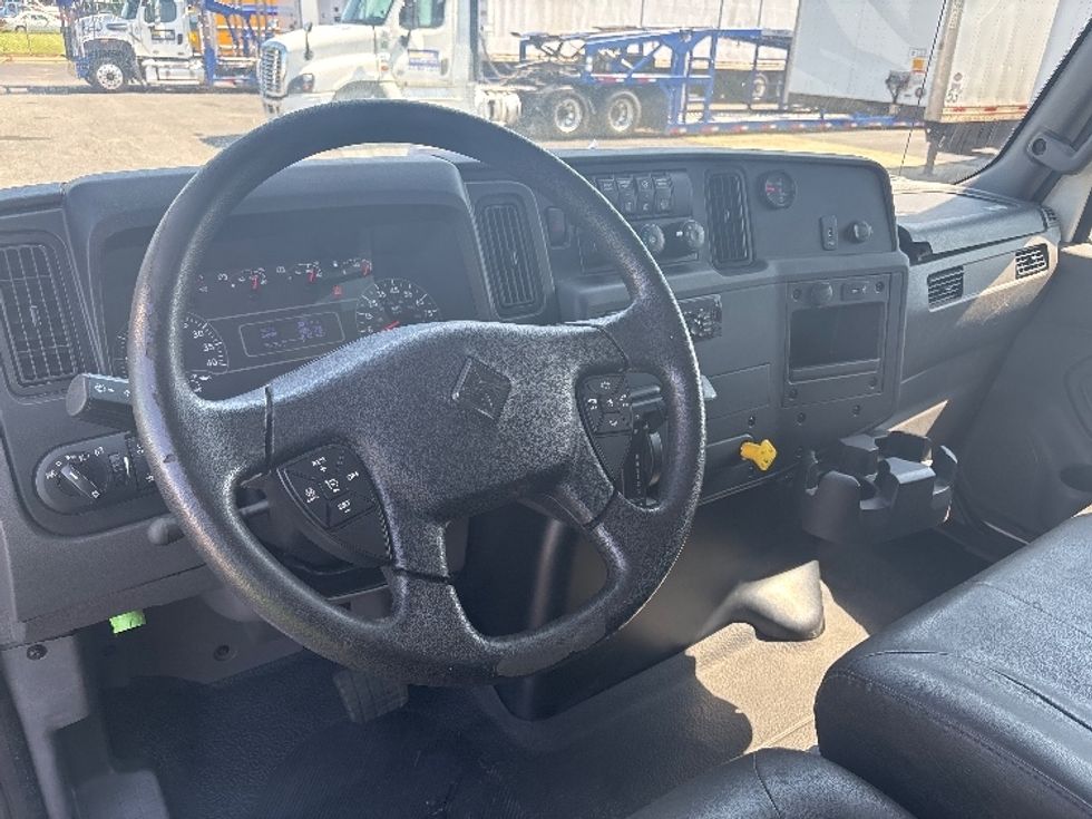 Medium Duty Box Truck-Light and Medium Duty Trucks-International-2020-MV607-Concord-NC-24,550\n\t\tmiles-$ 70,000 - Image 16