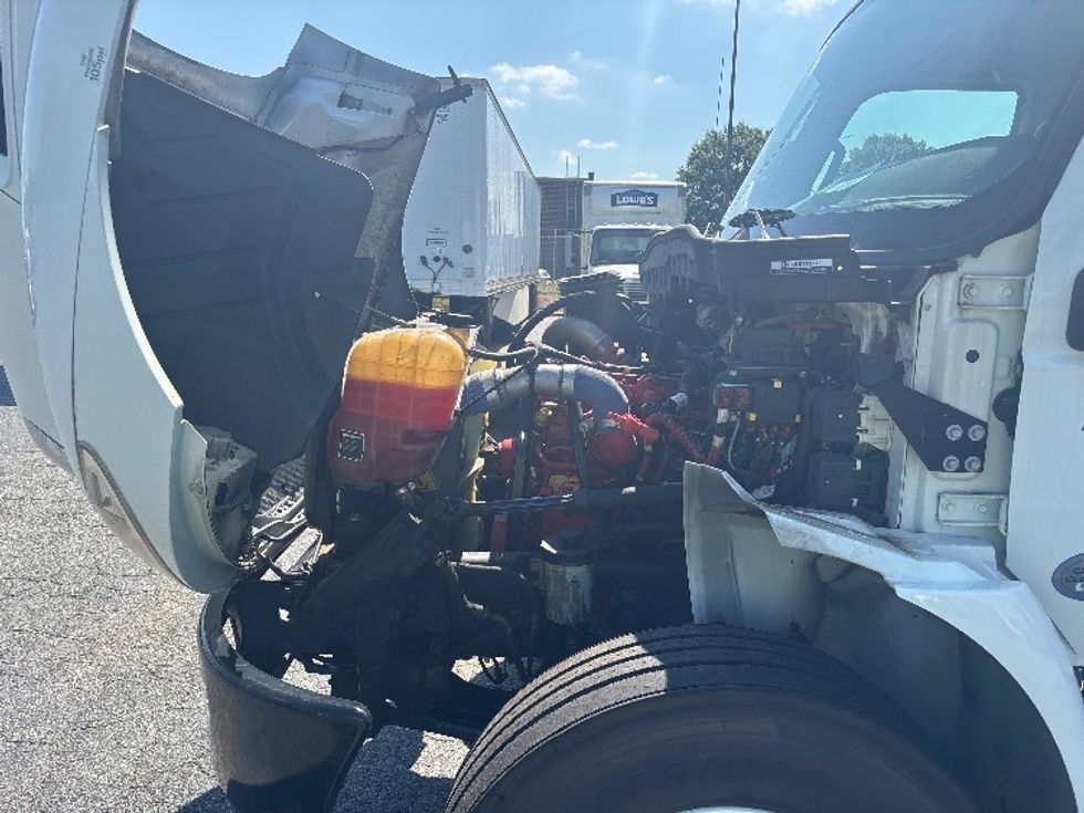 Medium Duty Box Truck-Light and Medium Duty Trucks-International-2020-MV607-Concord-NC-24,550\n\t\tmiles-$ 70,000 - Image 22