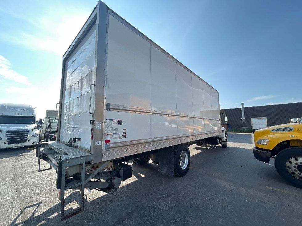 Medium Duty Box Truck-Light and Medium Duty Trucks-International-2020-MV607-Concord-ON-249,639\n\t\tkm-$ 48,250 - Image 12