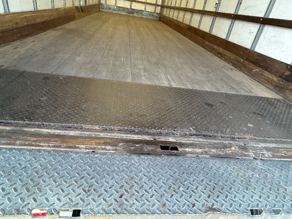 Medium Duty Box Truck-Light and Medium Duty Trucks-International-2020-MV607-Concord-ON-249,639\n\t\tkm-$ 48,250 - Image 9