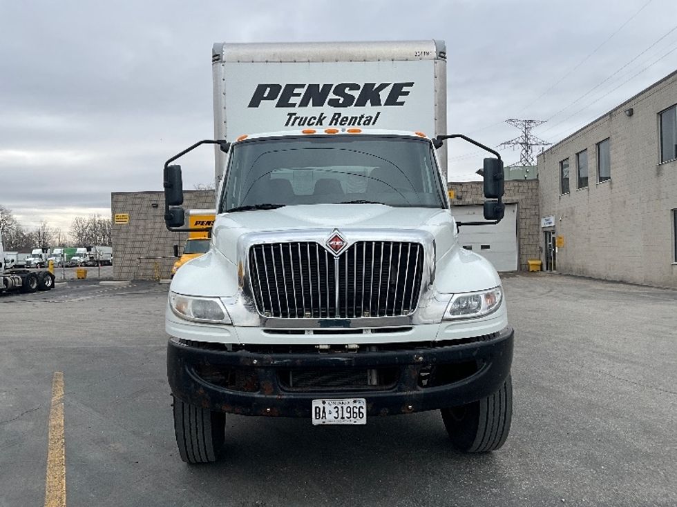 Medium Duty Box Truck-Light and Medium Duty Trucks-International-2020-MV607-Concord-ON-274,044\n\t\tkm-$ 52,750 - Image 2