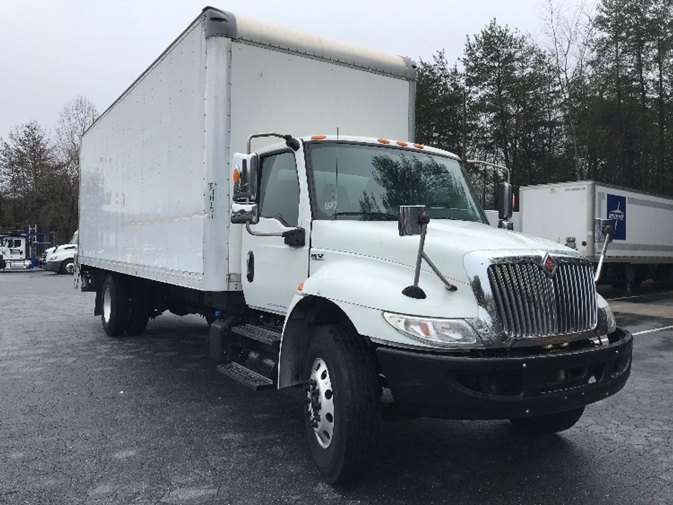 Medium Duty Box Truck-Light and Medium Duty Trucks-International-2020-MV607-Conover-NC-226,804\n\t\tmiles-$ 40,000 - Image 1