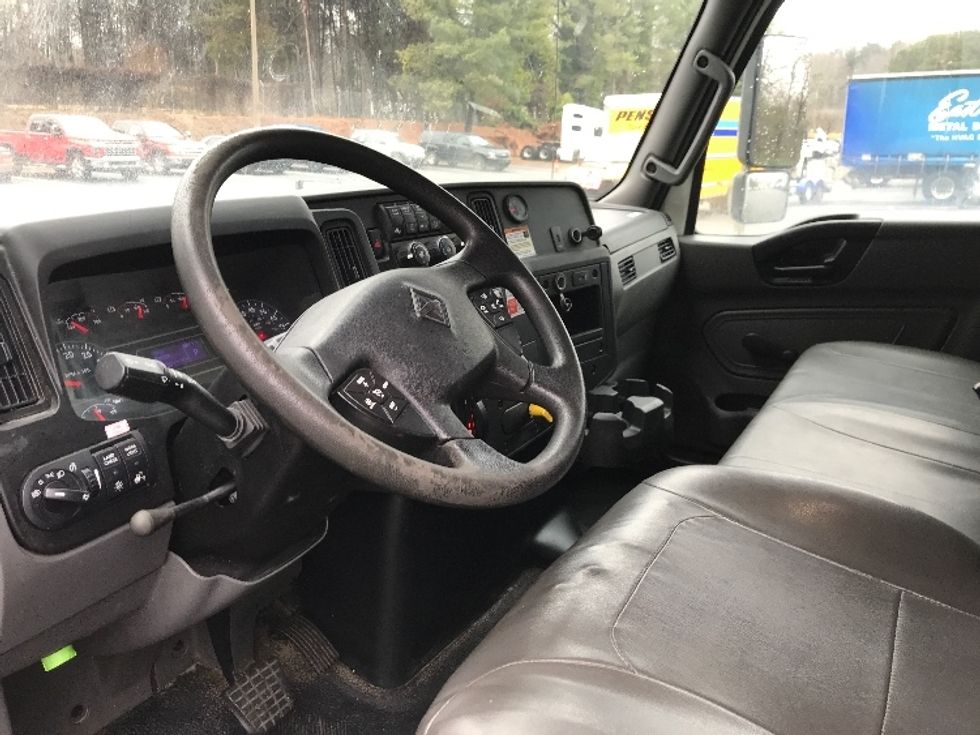 Medium Duty Box Truck-Light and Medium Duty Trucks-International-2020-MV607-Conover-NC-226,804\n\t\tmiles-$ 40,000 - Image 17