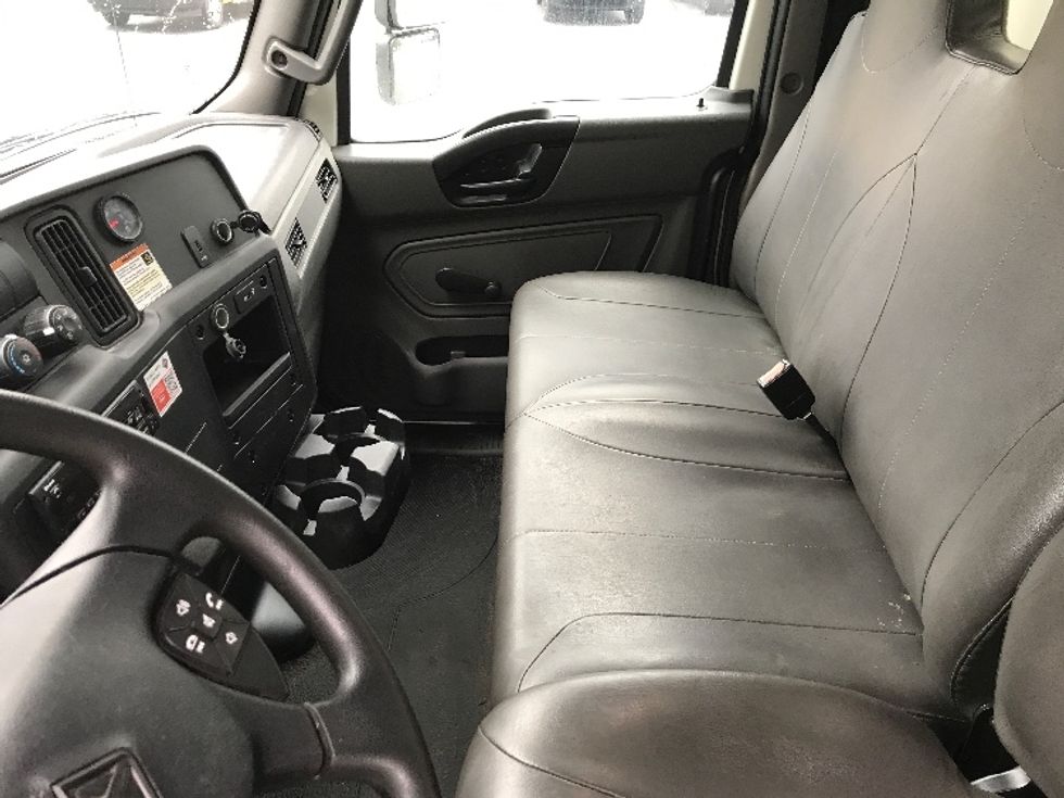 Medium Duty Box Truck-Light and Medium Duty Trucks-International-2020-MV607-Conover-NC-226,804\n\t\tmiles-$ 40,000 - Image 19