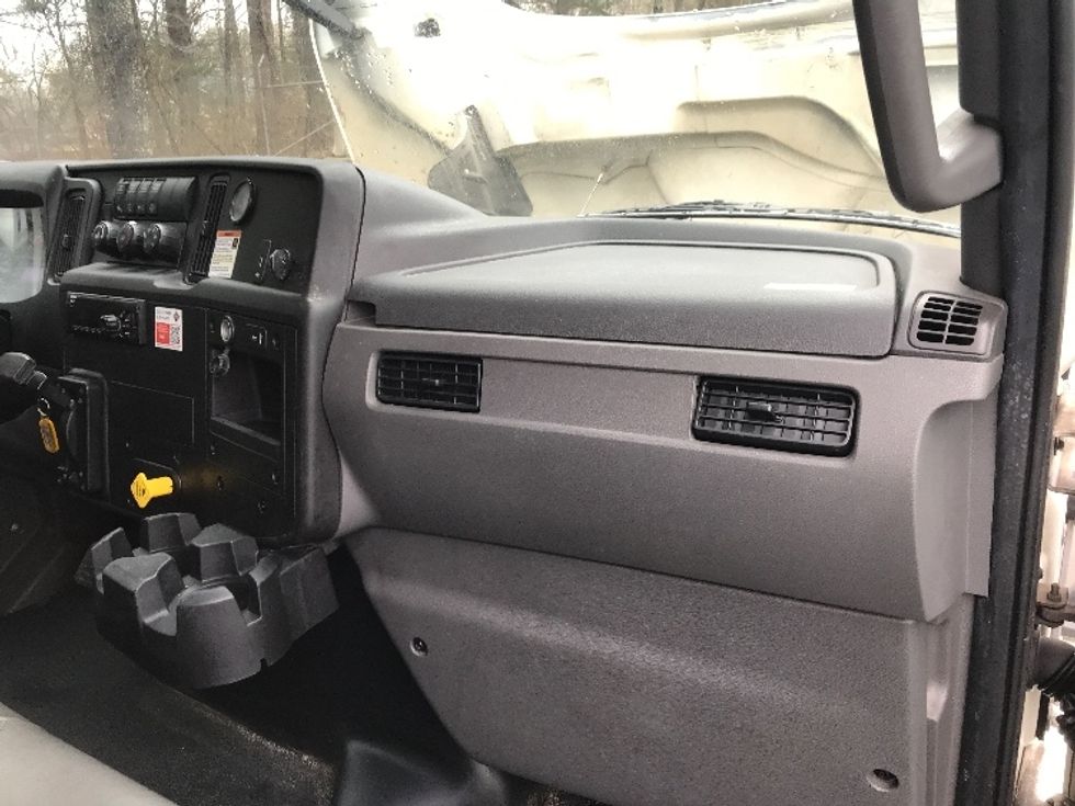 Medium Duty Box Truck-Light and Medium Duty Trucks-International-2020-MV607-Conover-NC-226,804\n\t\tmiles-$ 40,000 - Image 21