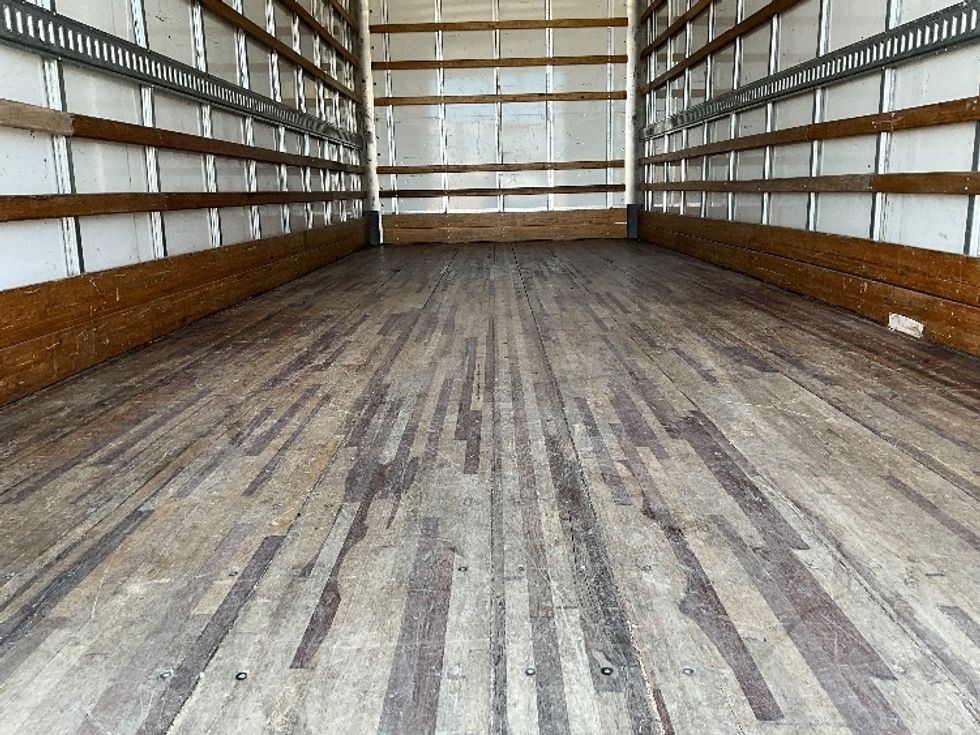 Medium Duty Box Truck-Light and Medium Duty Trucks-International-2020-MV607-Dallas-TX-129,090\n\t\tmiles-$ 68,500 - Image 10