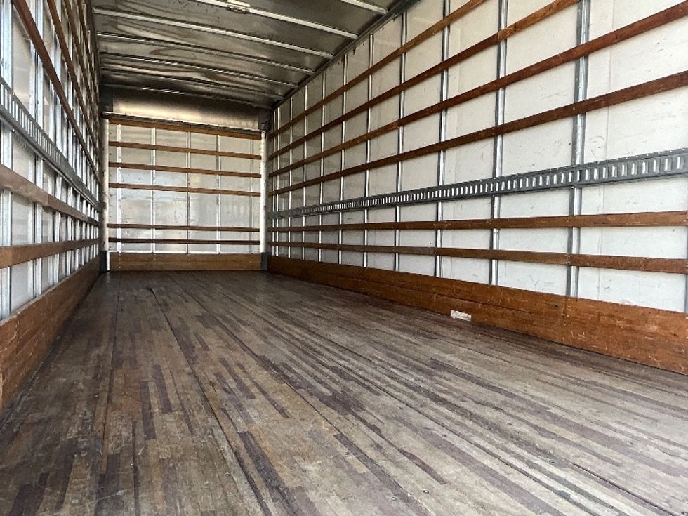 Medium Duty Box Truck-Light and Medium Duty Trucks-International-2020-MV607-Dallas-TX-129,090\n\t\tmiles-$ 68,500 - Image 12
