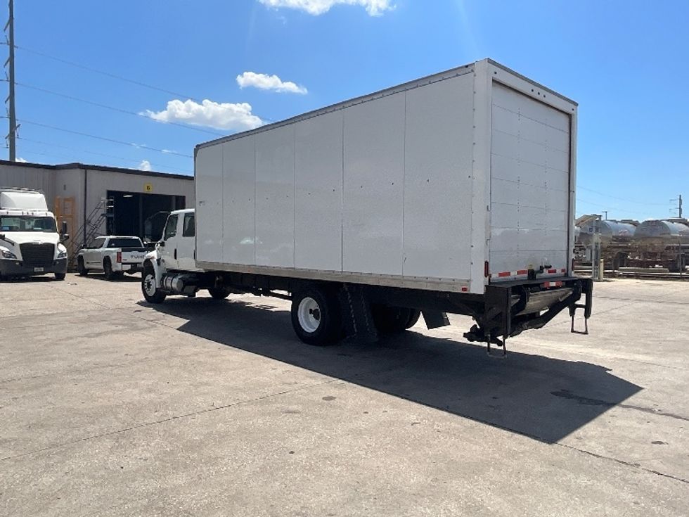 Medium Duty Box Truck-Light and Medium Duty Trucks-International-2020-MV607-Dallas-TX-129,090\n\t\tmiles-$ 68,500 - Image 6