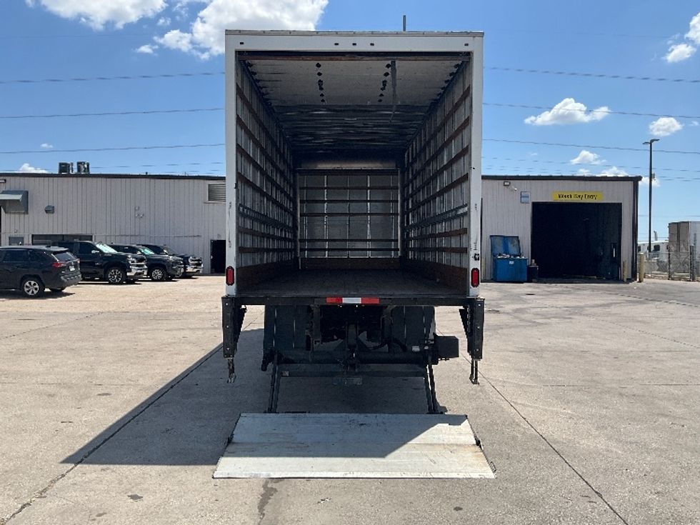 Medium Duty Box Truck-Light and Medium Duty Trucks-International-2020-MV607-Dallas-TX-129,090\n\t\tmiles-$ 68,500 - Image 9