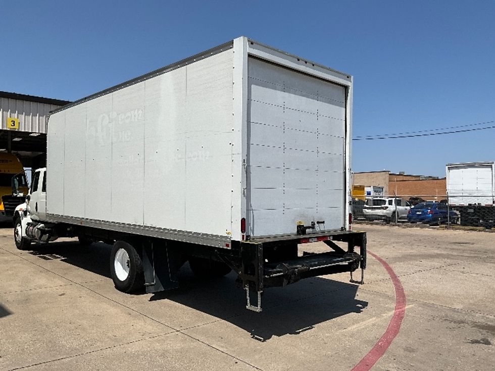 Medium Duty Box Truck-Light and Medium Duty Trucks-International-2020-MV607-Dallas-TX-145,038\n\t\tmiles-$ 65,500 - Image 6