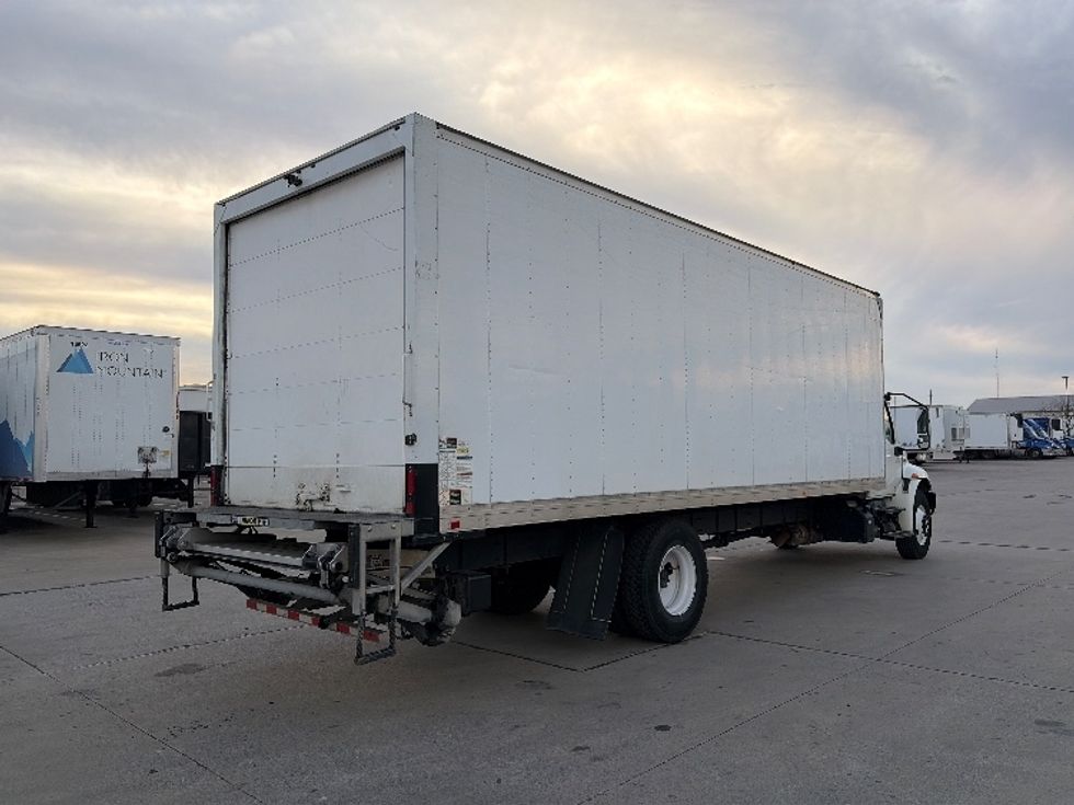 Medium Duty Box Truck-Light and Medium Duty Trucks-International-2020-MV607-Dallas-TX-149,190\n\t\tmiles-$ 50,500 - Image 13