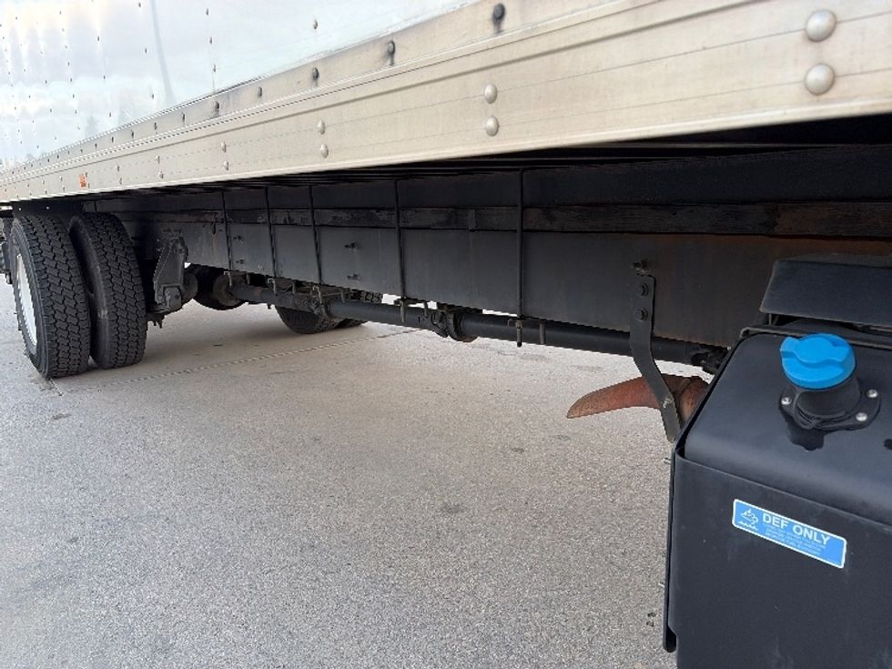 Medium Duty Box Truck-Light and Medium Duty Trucks-International-2020-MV607-Dallas-TX-149,190\n\t\tmiles-$ 50,500 - Image 14