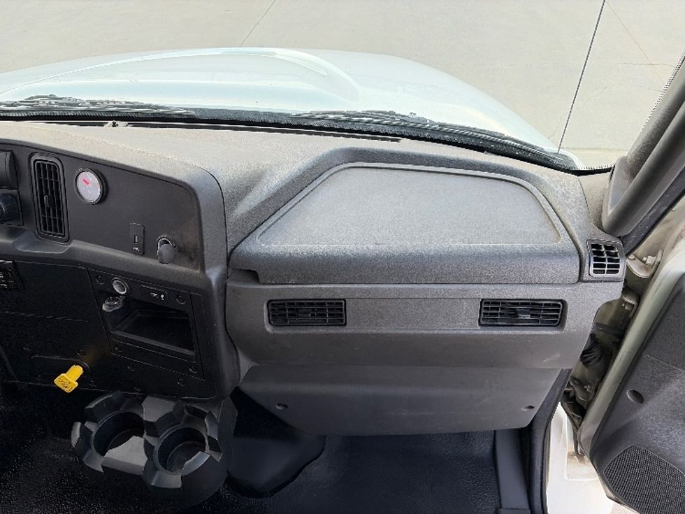 Medium Duty Box Truck-Light and Medium Duty Trucks-International-2020-MV607-Dallas-TX-149,190\n\t\tmiles-$ 50,500 - Image 21