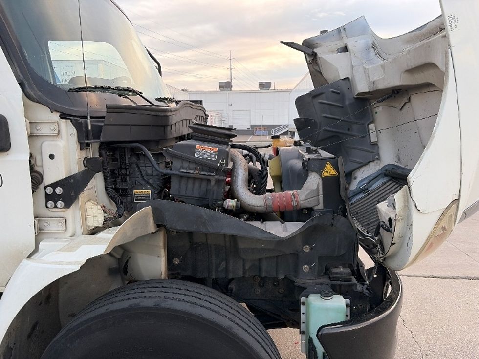 Medium Duty Box Truck-Light and Medium Duty Trucks-International-2020-MV607-Dallas-TX-149,190\n\t\tmiles-$ 50,500 - Image 23