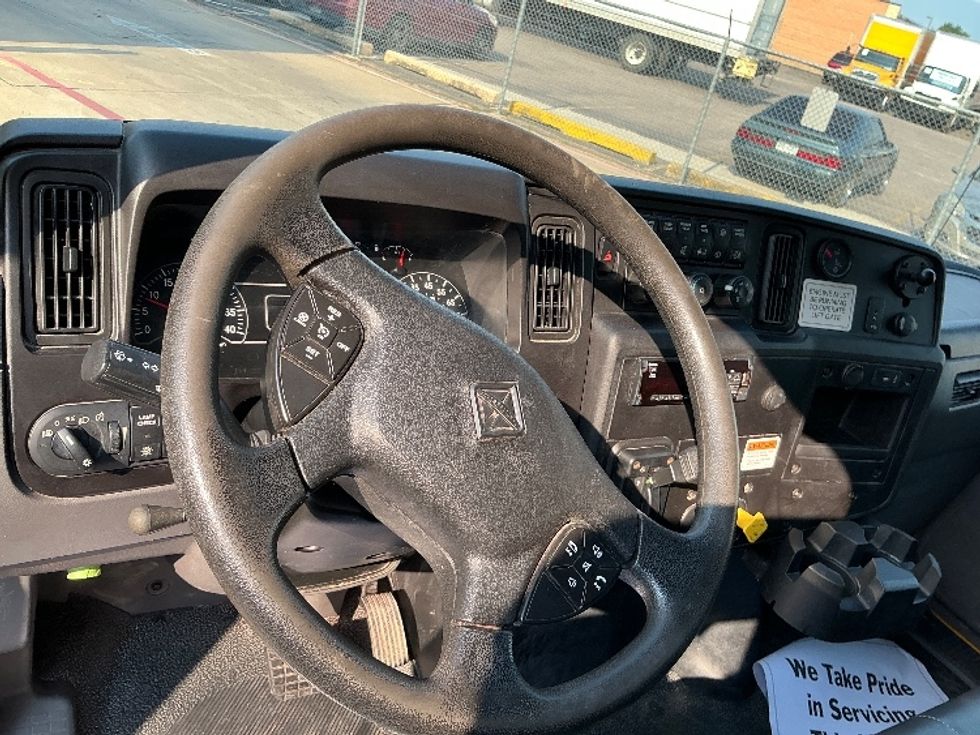 Medium Duty Box Truck-Light and Medium Duty Trucks-International-2020-MV607-Dallas-TX-152,719\n\t\tmiles-$ 53,000 - Image 17