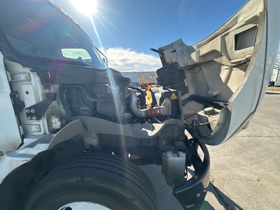 Medium Duty Box Truck-Light and Medium Duty Trucks-International-2020-MV607-Dallas-TX-202,595\n\t\tmiles-$ 42,250 - Image 23