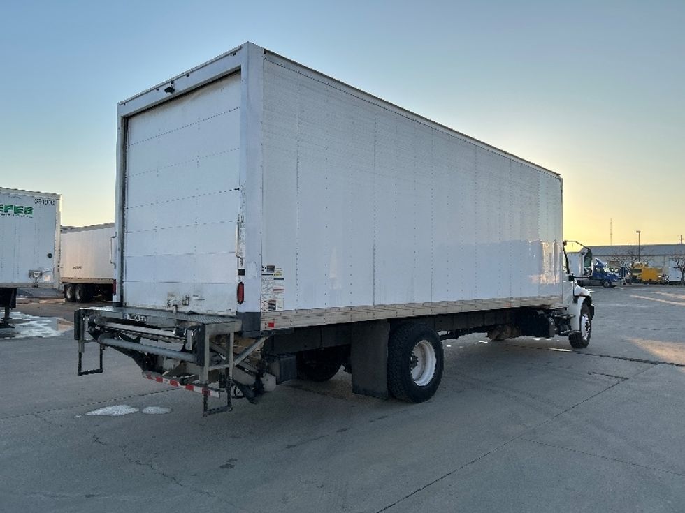 Medium Duty Box Truck-Light and Medium Duty Trucks-International-2020-MV607-Dallas-TX-242,107\n\t\tmiles-$ 35,000 - Image 13