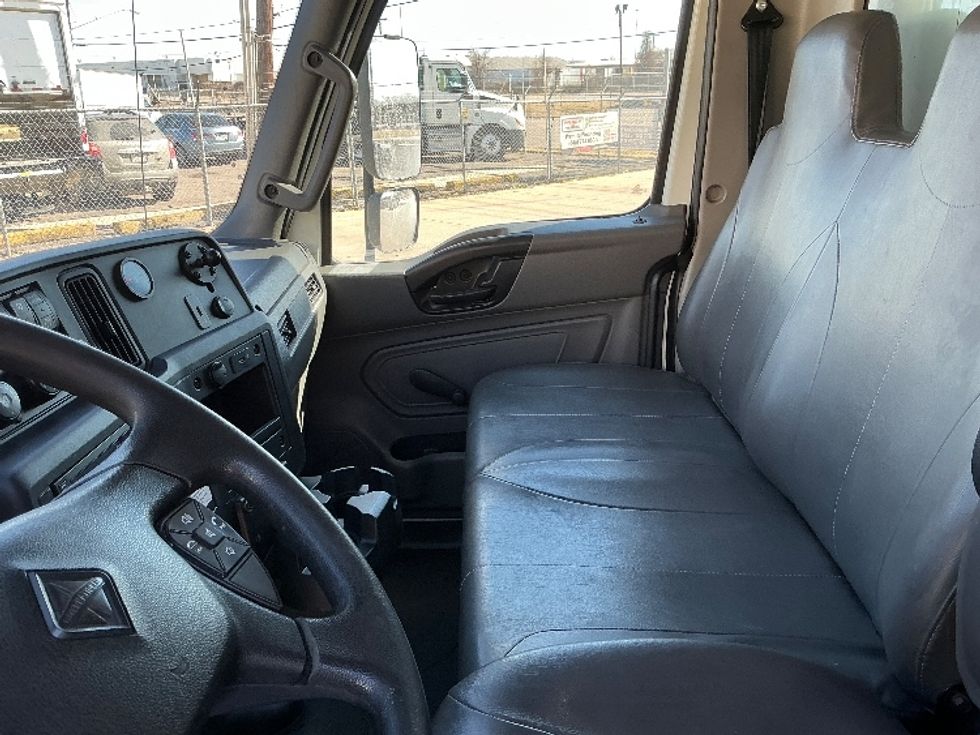 Medium Duty Box Truck-Light and Medium Duty Trucks-International-2020-MV607-Dallas-TX-258,853\n\t\tmiles-$ 36,500 - Image 19