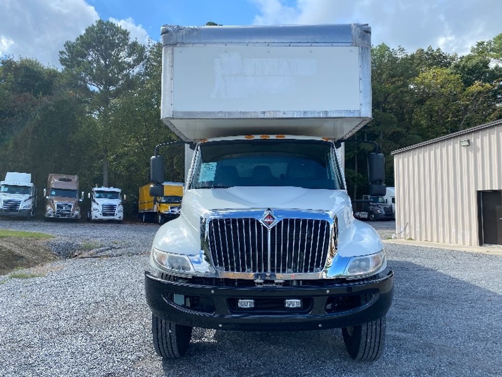 Medium Duty Box Truck-Light and Medium Duty Trucks-International-2020-MV607-Dalton-GA-112,322\n\t\tmiles-$ 70,500 - Image 2
