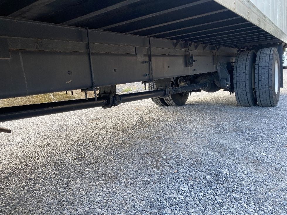 Medium Duty Box Truck-Light and Medium Duty Trucks-International-2020-MV607-Dalton-GA-112,322\n\t\tmiles-$ 70,500 - Image 5