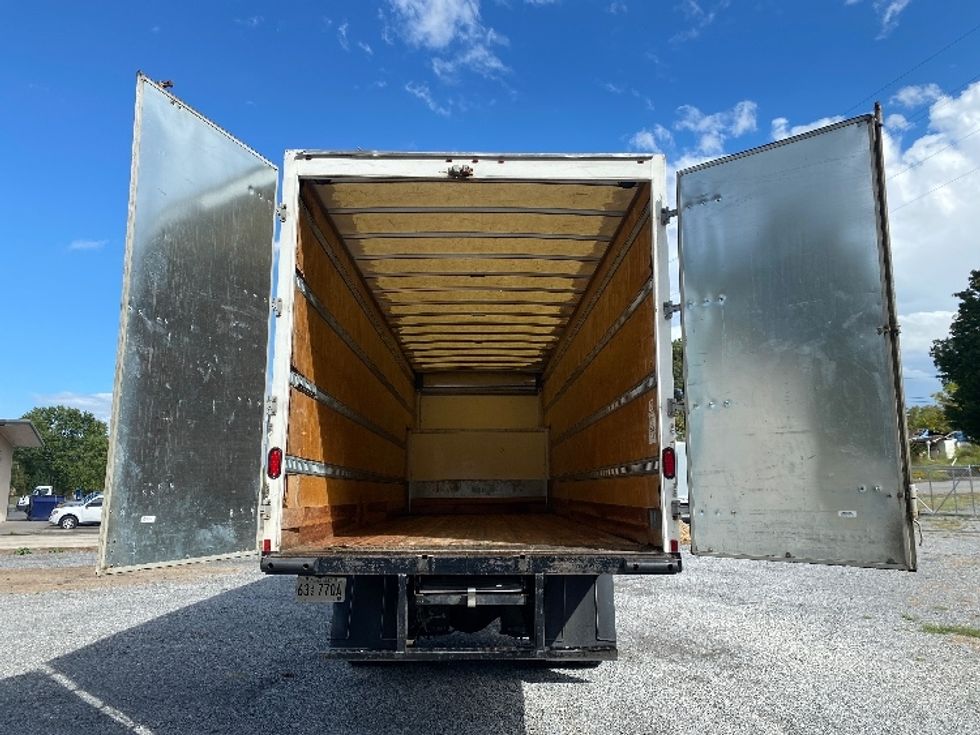 Medium Duty Box Truck-Light and Medium Duty Trucks-International-2020-MV607-Dalton-GA-112,322\n\t\tmiles-$ 70,500 - Image 8