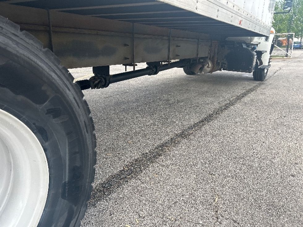 Medium Duty Box Truck-Light and Medium Duty Trucks-International-2020-MV607-Davenport-IA-33,222\n\t\tmiles-$ 67,250 - Image 14
