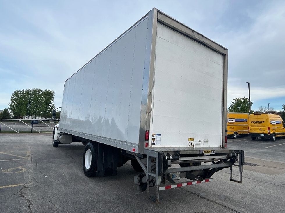 Medium Duty Box Truck-Light and Medium Duty Trucks-International-2020-MV607-Davenport-IA-33,222\n\t\tmiles-$ 67,250 - Image 6